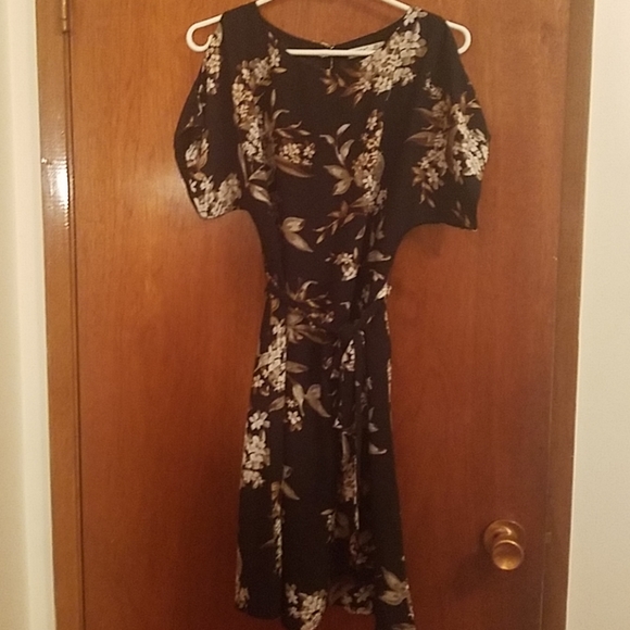 NEW! Fit and flare dress - Picture 5 of 5